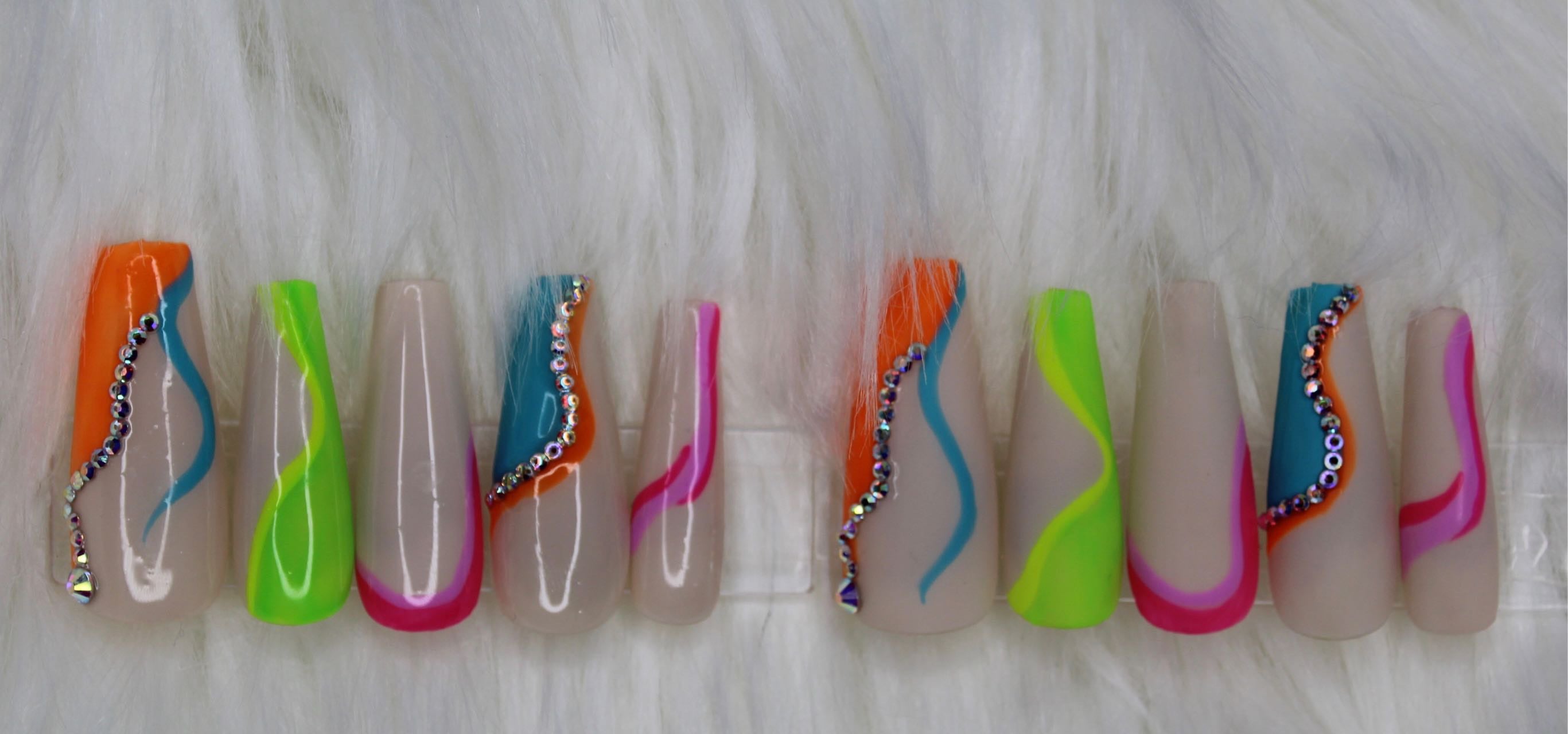 Neon + Nude glossy\matte