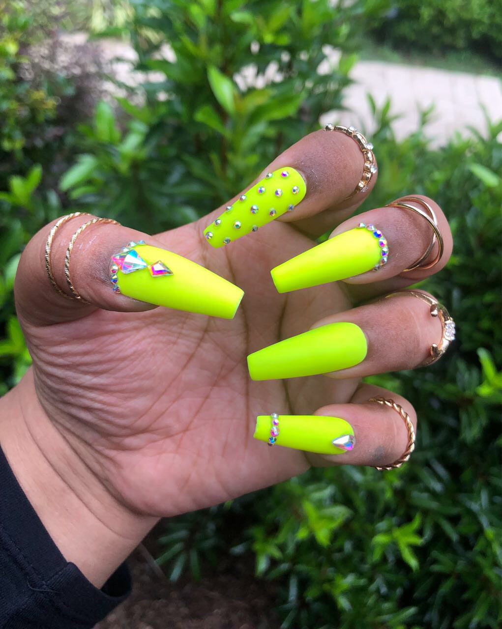Neon Yellow Bling Press-on set