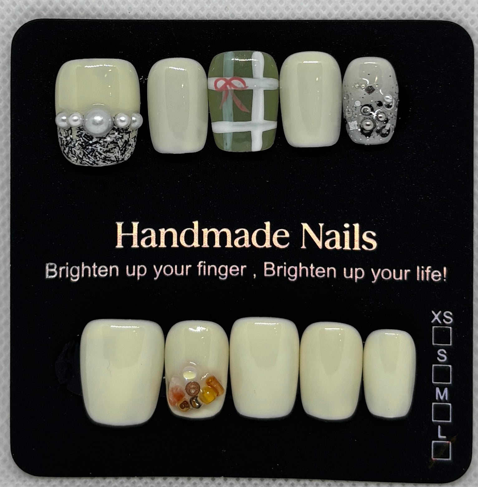 Vintage Picnic  (Large)