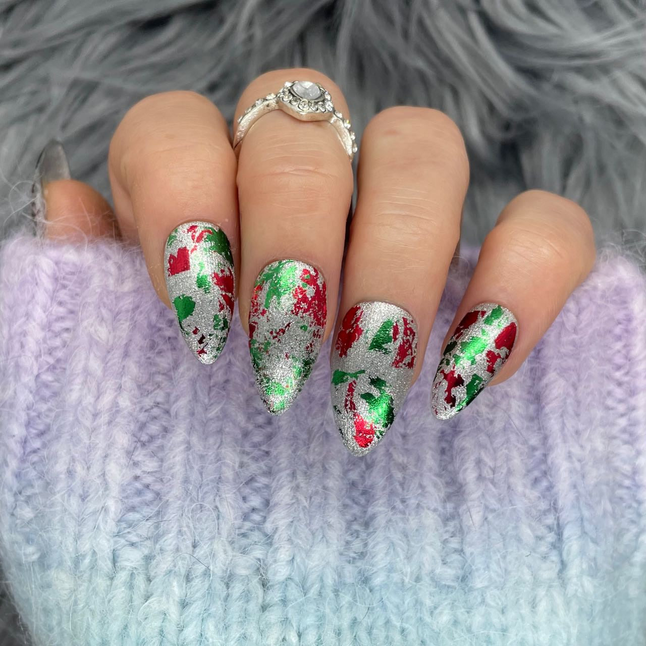 Winter Navy Blue Icicle and Snowflakes