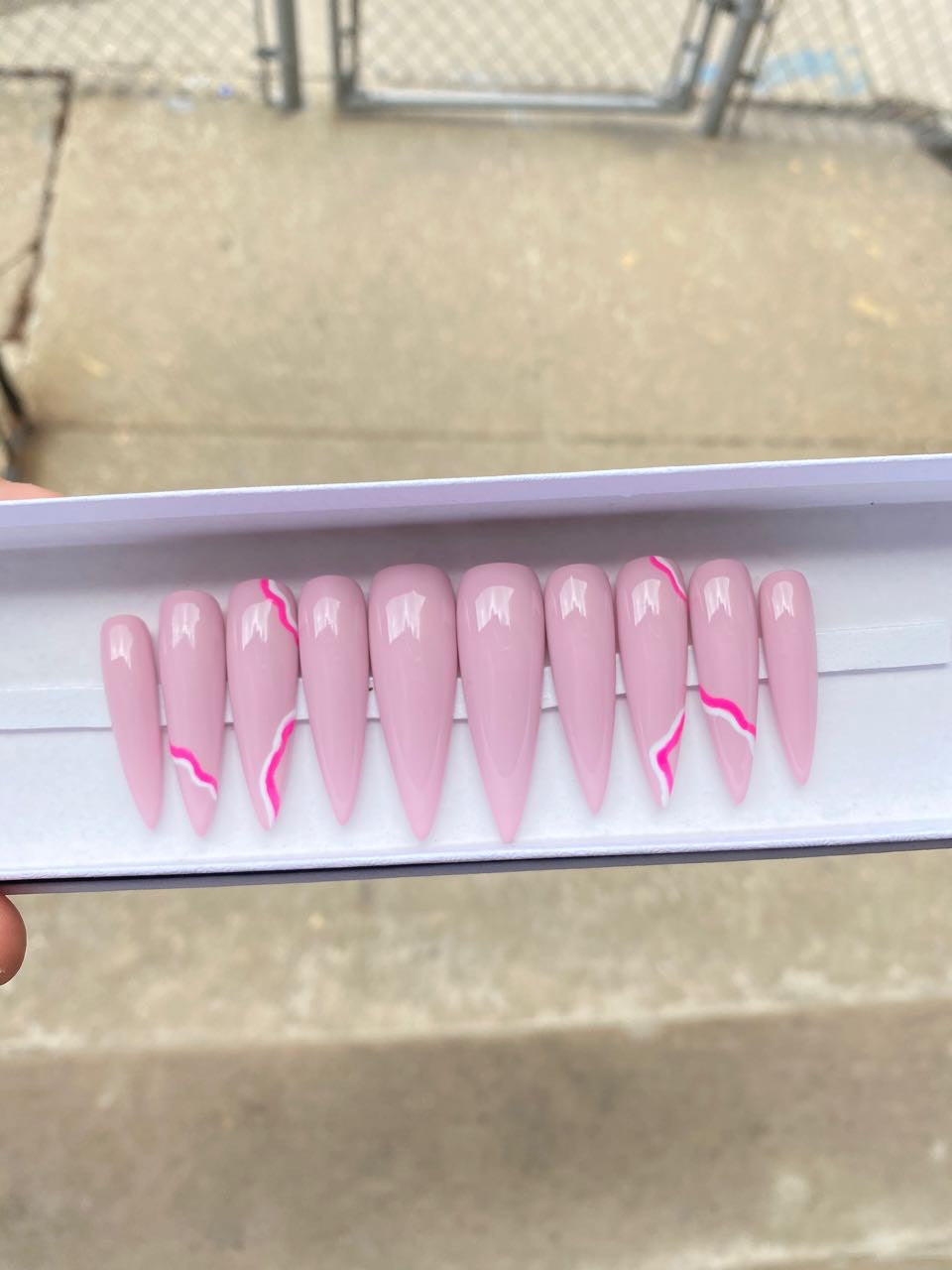 Fall in Line Press on Nails