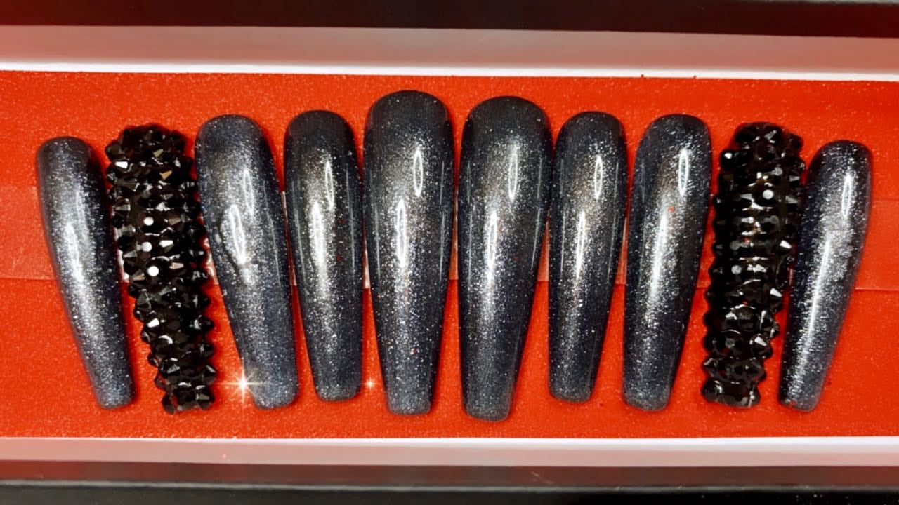 XL coffin black with shimmer and black rhinestones
