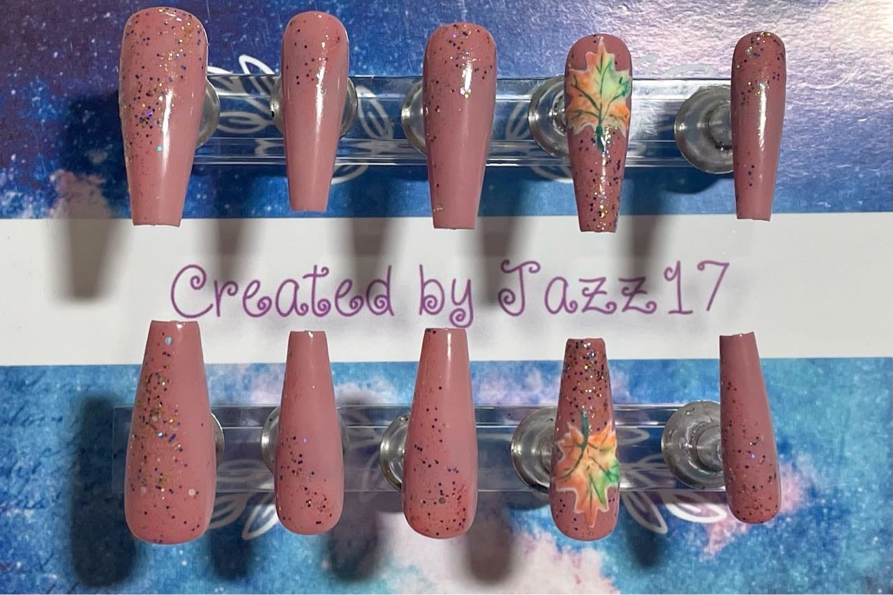 Nude Glittery with Maple Leaf Accent Press On Nails | Fake Nails | Glue On Nails | Stick On Nails